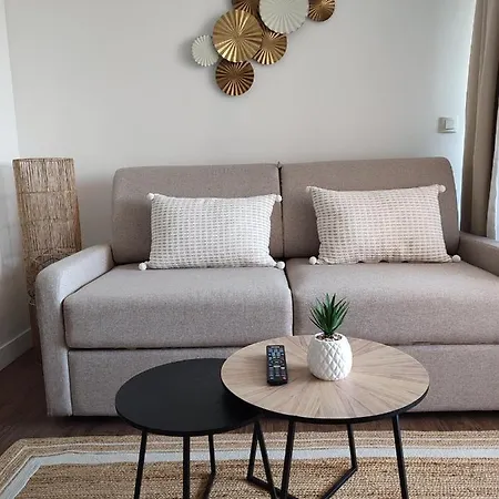 Chez Adriana Proche Avec Piscine غريمو