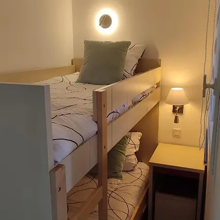 Chez Adriana Proche Avec Piscine Apartament