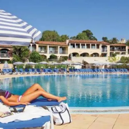 Apartament Chez Adriana Proche Avec Piscine Grimaud