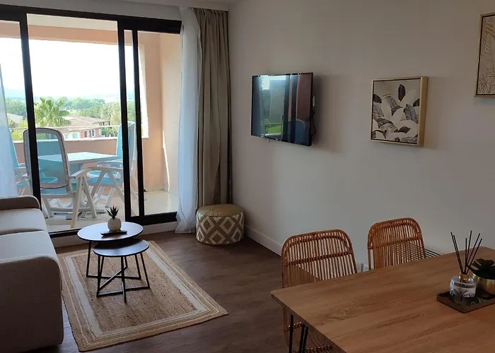 Appartamento Chez Adriana Proche Avec Piscine Grimaud